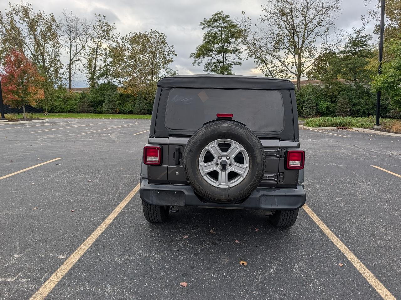 Jeep Wrangler Unlimited Sport 2019