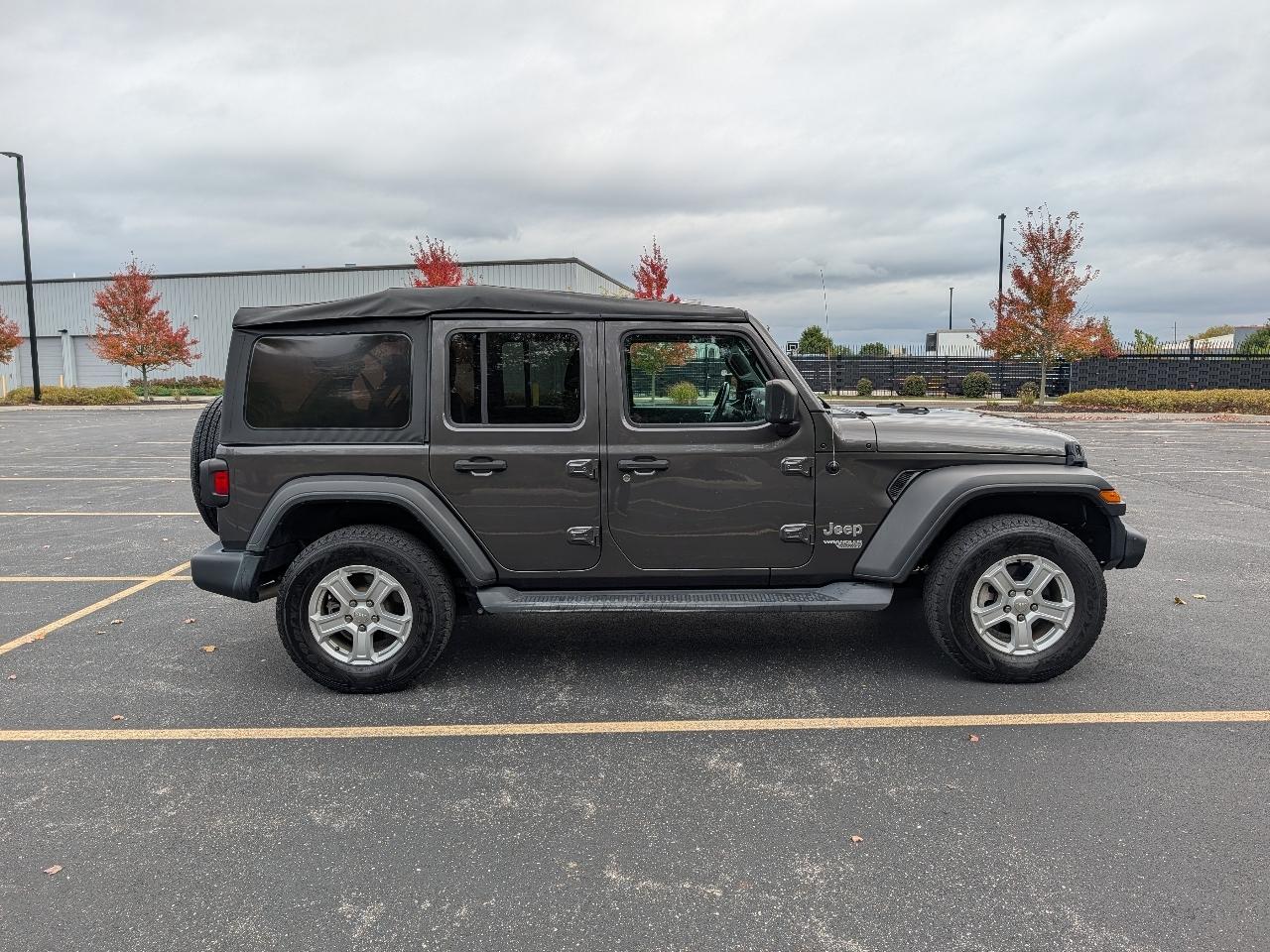 Jeep Wrangler Unlimited Sport 2019