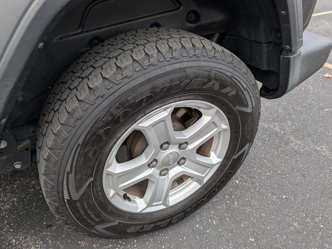 Jeep Wrangler Unlimited Sport 2019