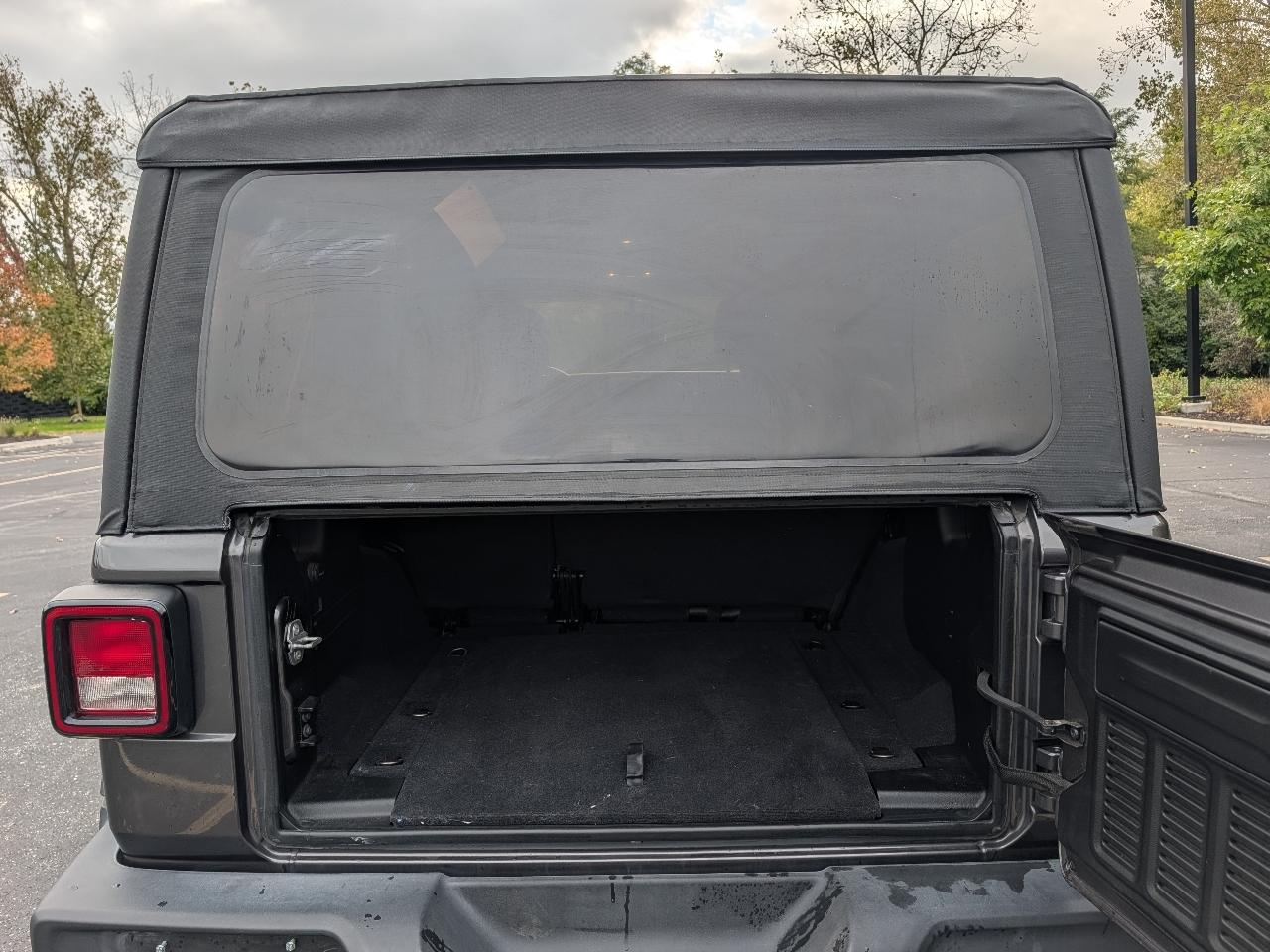 Jeep Wrangler Unlimited Sport 2019
