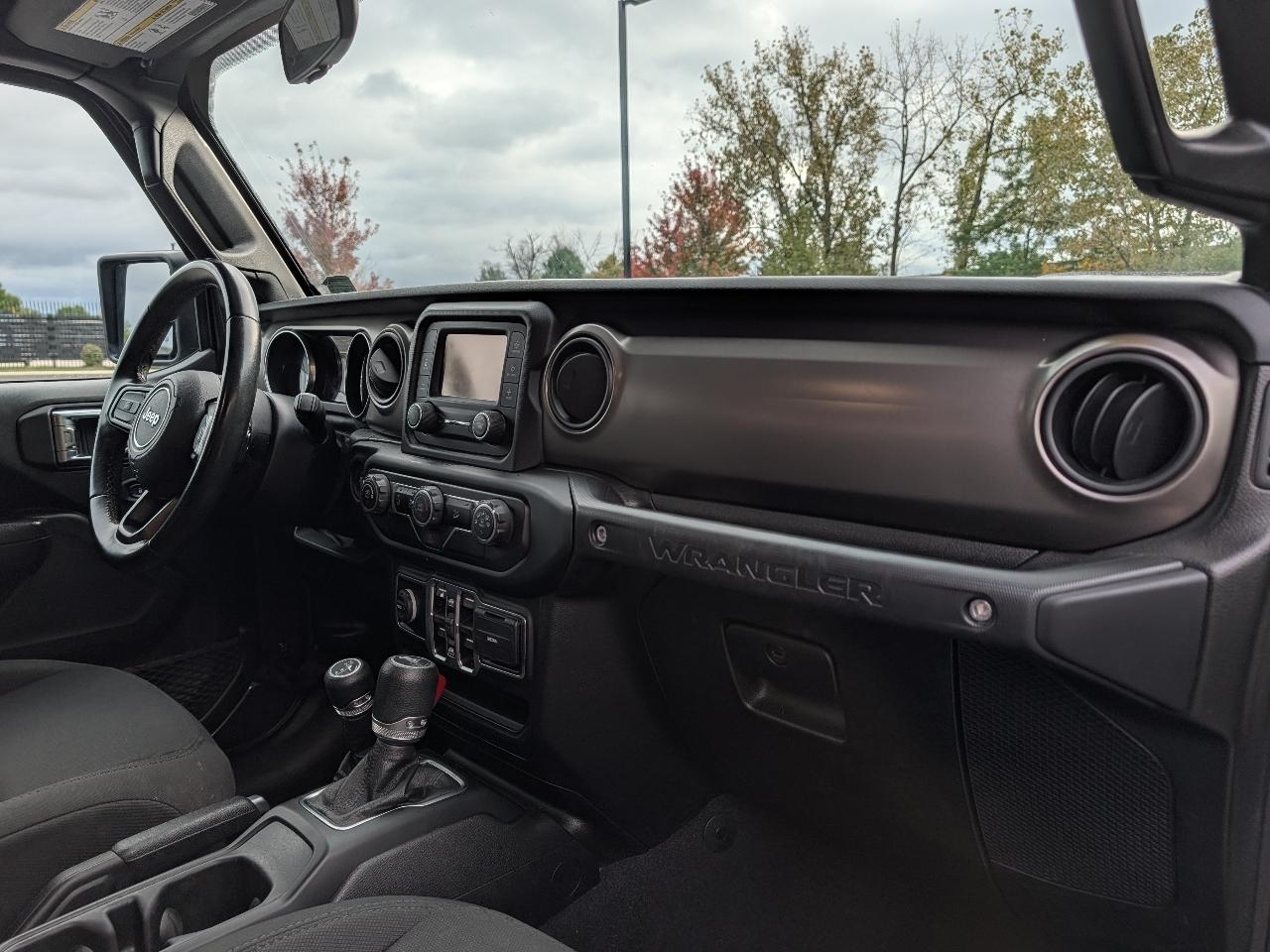 Jeep Wrangler Unlimited Sport 2019