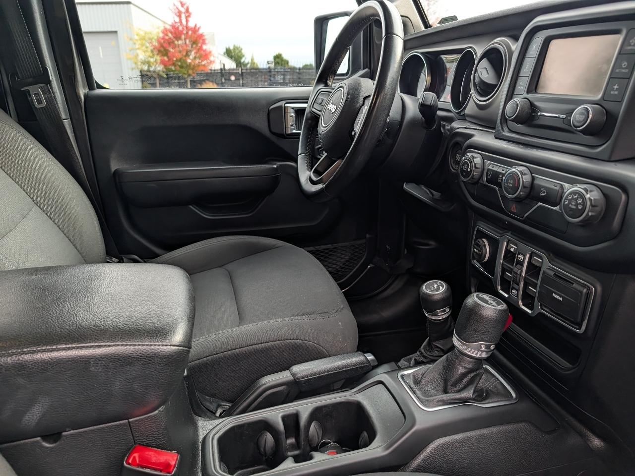 Jeep Wrangler Unlimited Sport 2019