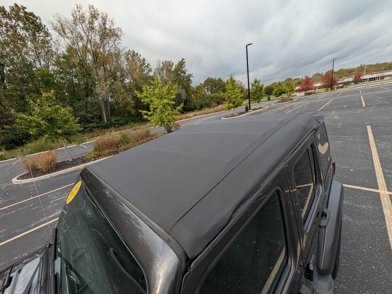 Jeep Wrangler Unlimited Sport 2019