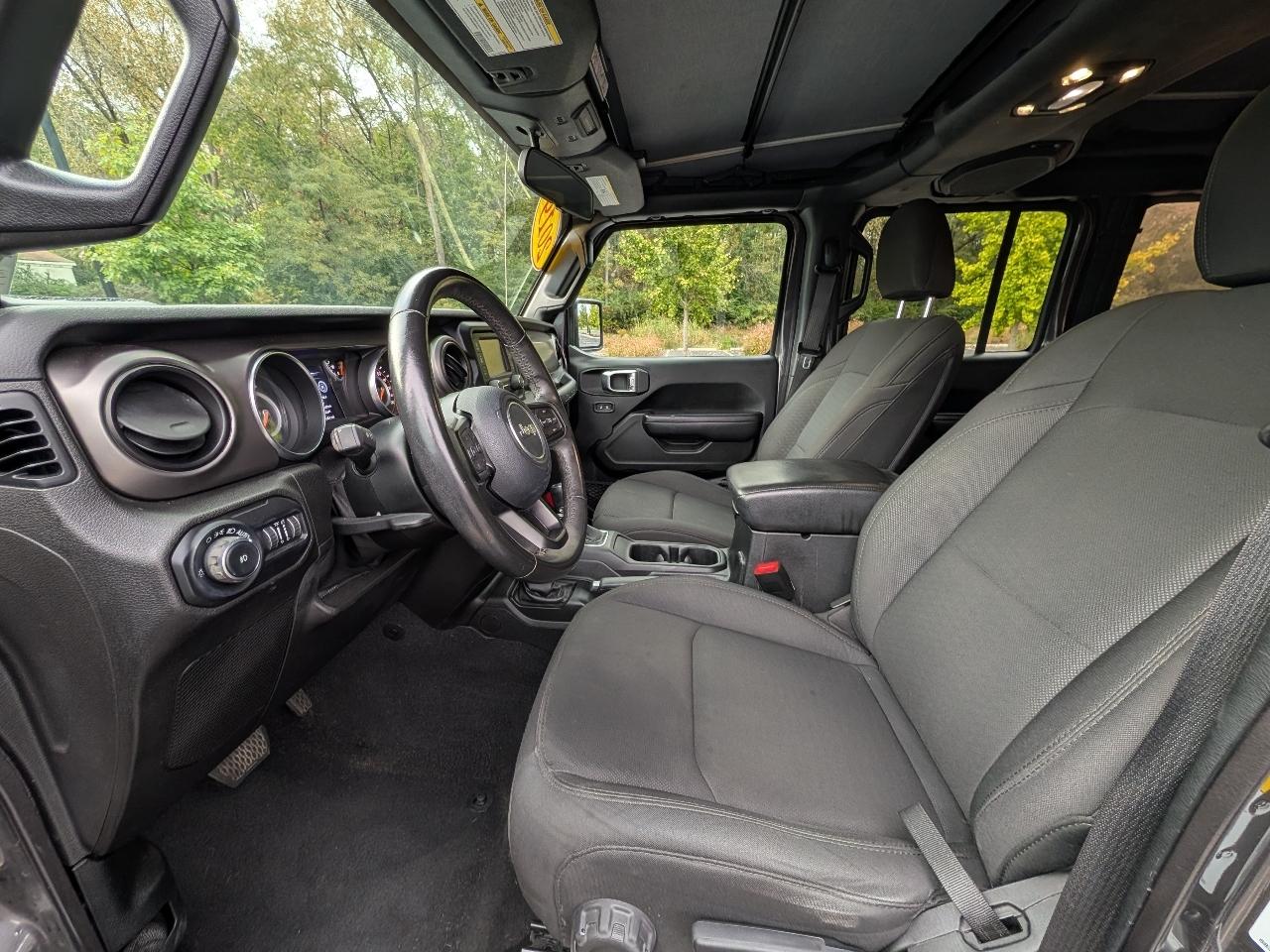 Jeep Wrangler Unlimited Sport 2019