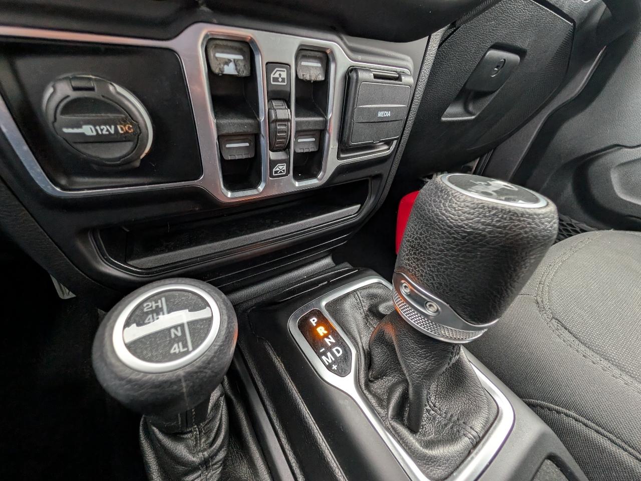 Jeep Wrangler Unlimited Sport 2019