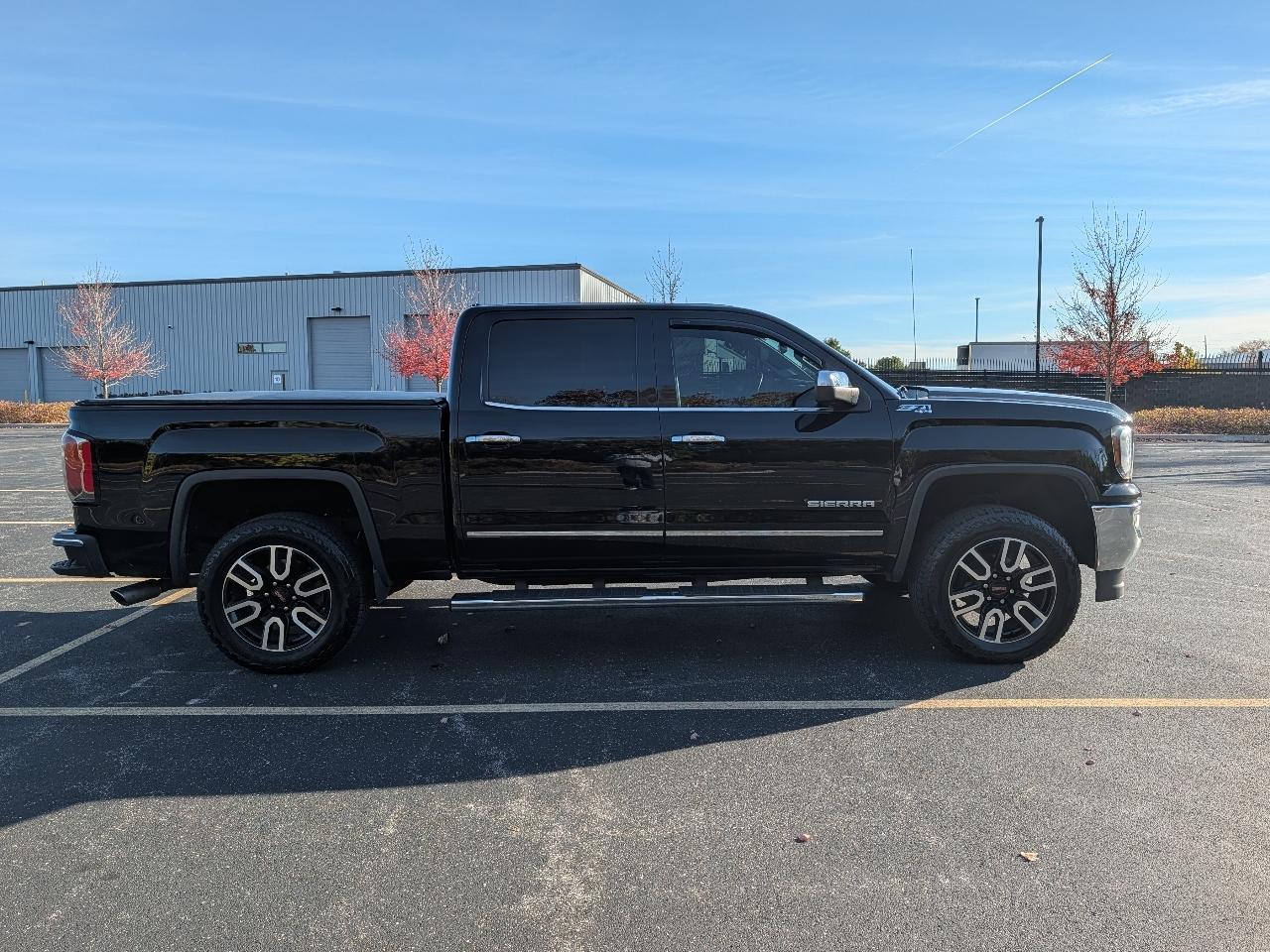 GMC Sierra 1500 SLT Crew Cab 4WD 2017
