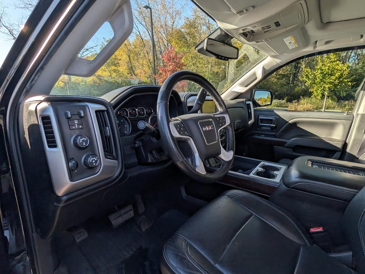 GMC Sierra 1500 SLT Crew Cab 4WD 2017