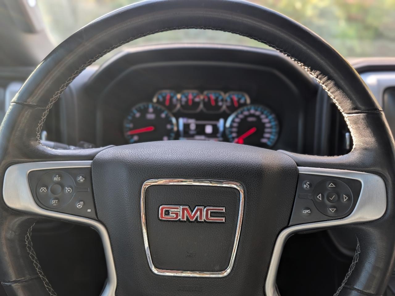 GMC Sierra 1500 SLT Crew Cab 4WD 2017