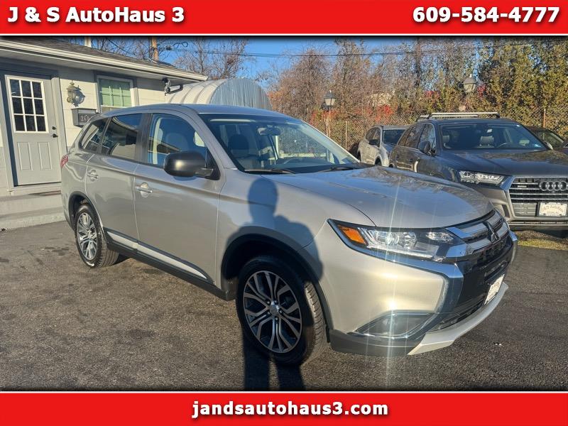 2018 Mitsubishi Outlander ES FWD