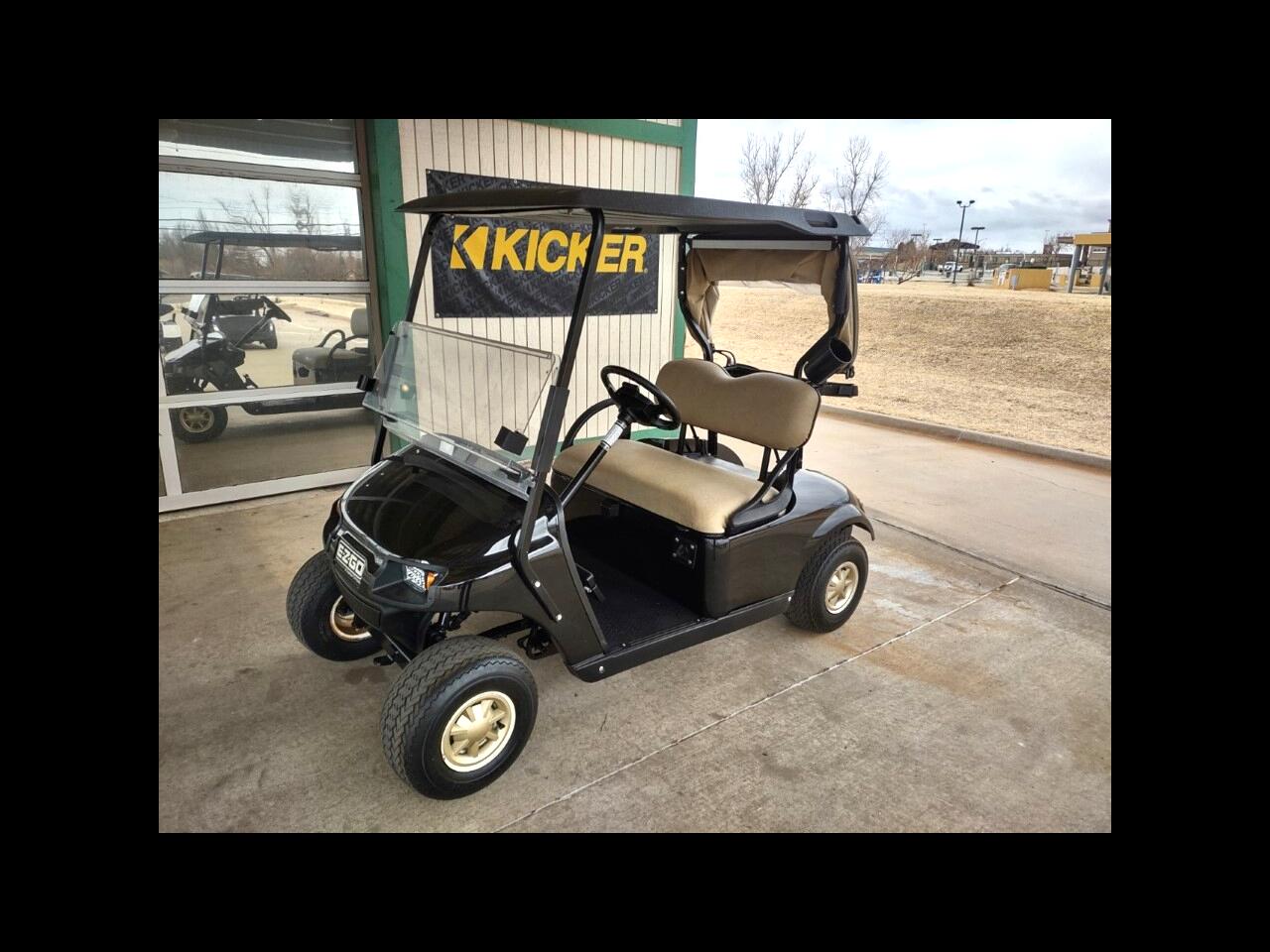 EZ-GO Golf Cart  2017