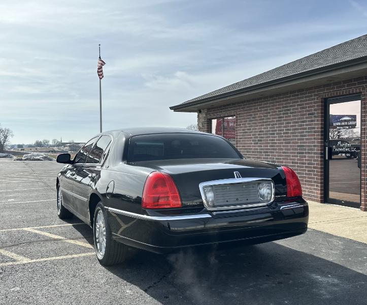 Lincoln Town Car Signature Limited 2008