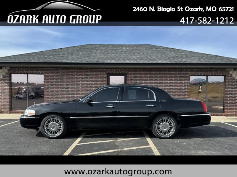 2008 Lincoln Town Car Signature Limited