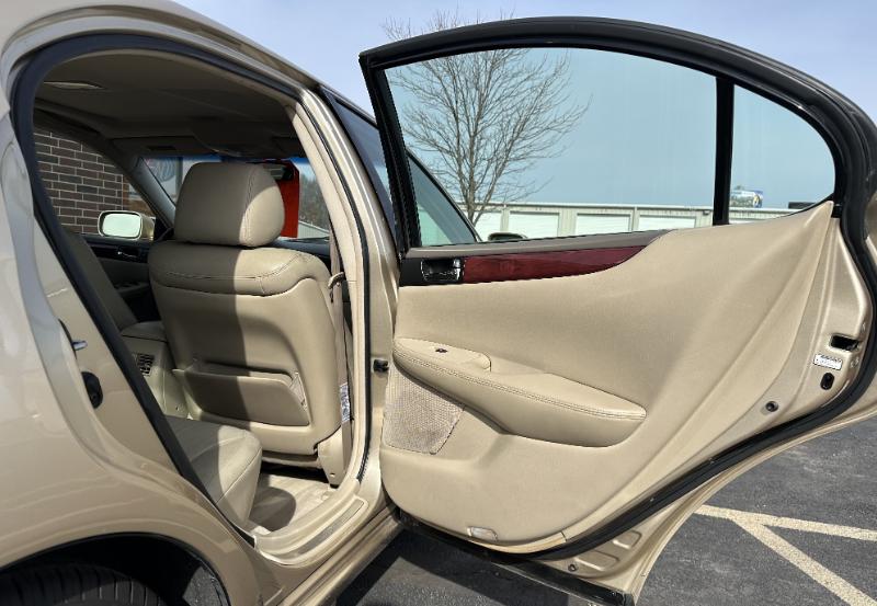 Lexus ES 300 Sedan 2003