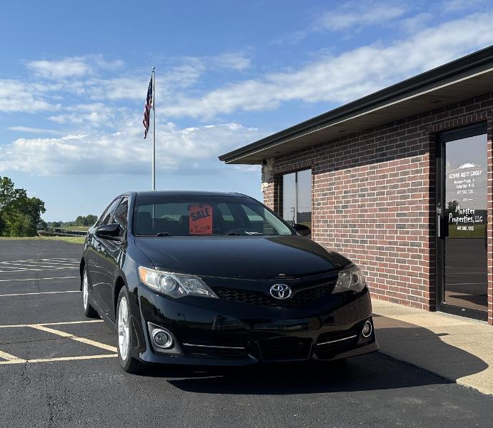 Toyota Camry SE 2012