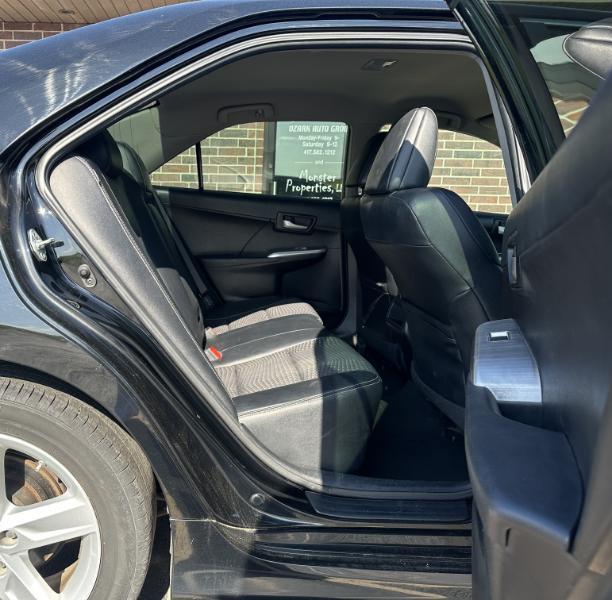 Toyota Camry SE 2012