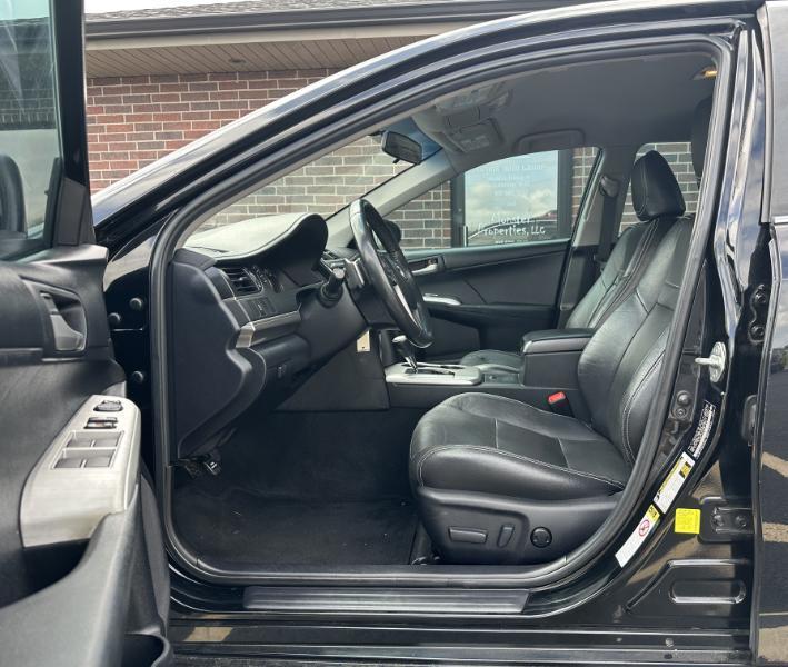 Toyota Camry SE 2012