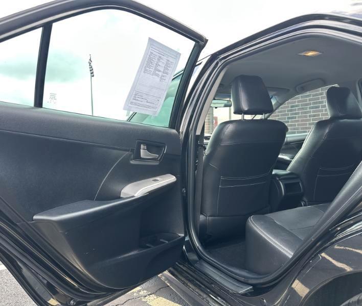 Toyota Camry SE 2012