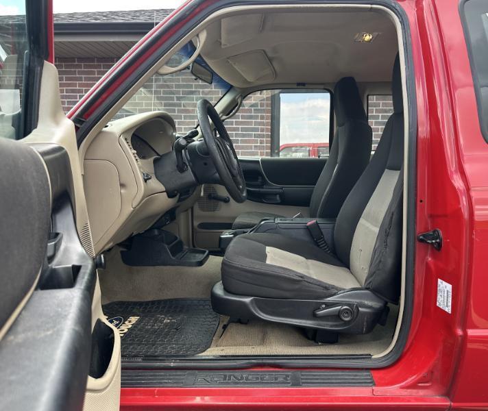 Ford Ranger XLT SuperCab 2-Door 2WD 2004