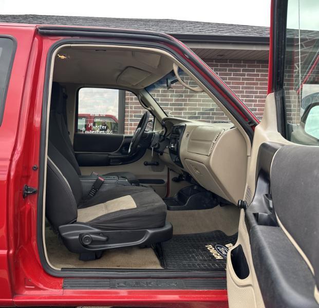 Ford Ranger XLT SuperCab 2-Door 2WD 2004