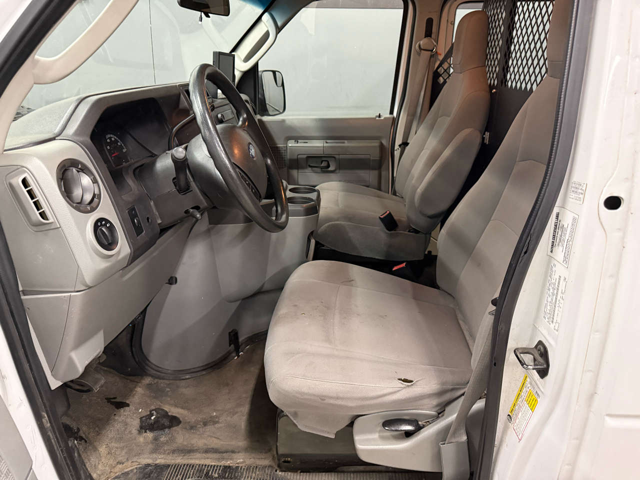 Ford Econoline E-150 2012