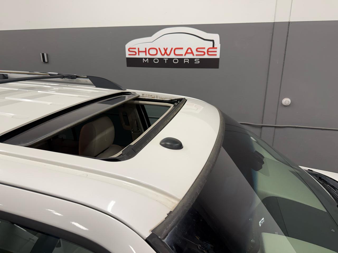 Lincoln Navigator 4WD 2012