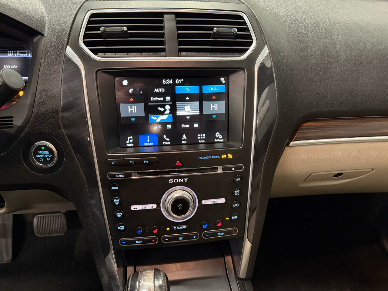 Ford Explorer Limited 4WD 2018