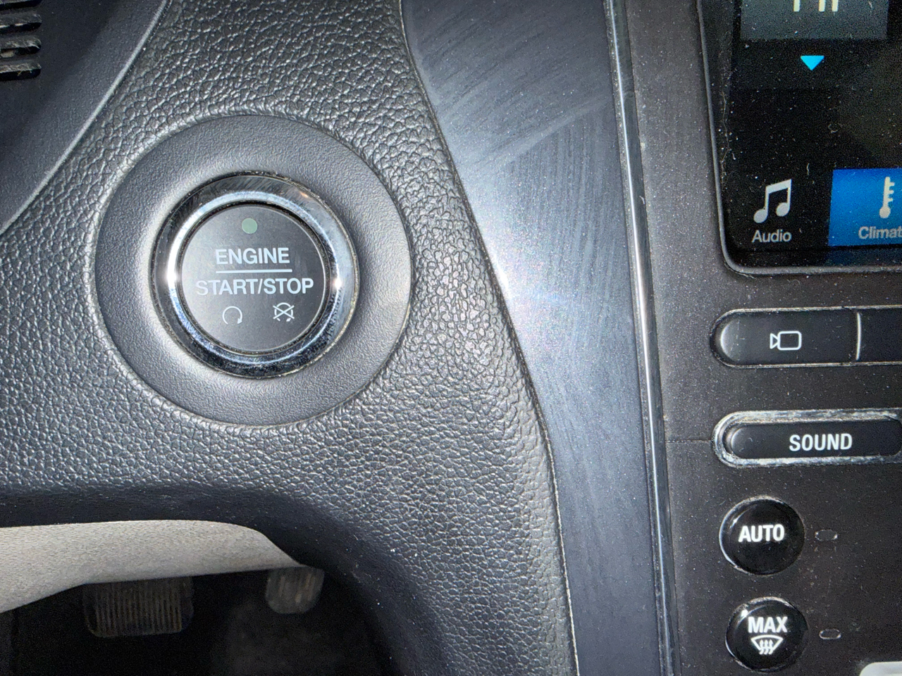 Ford Explorer Limited 4WD 2018