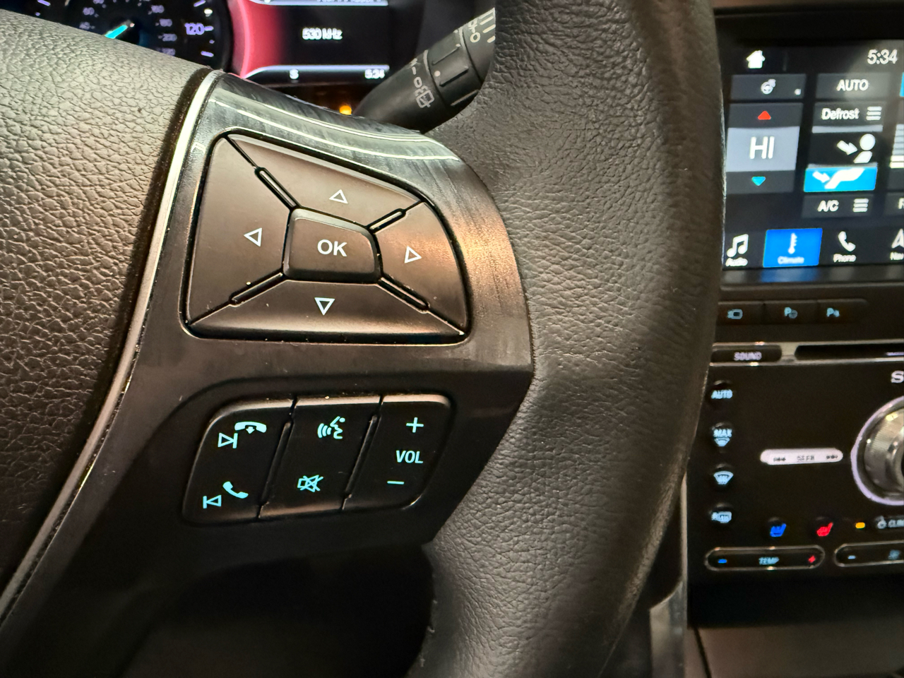 Ford Explorer Limited 4WD 2018