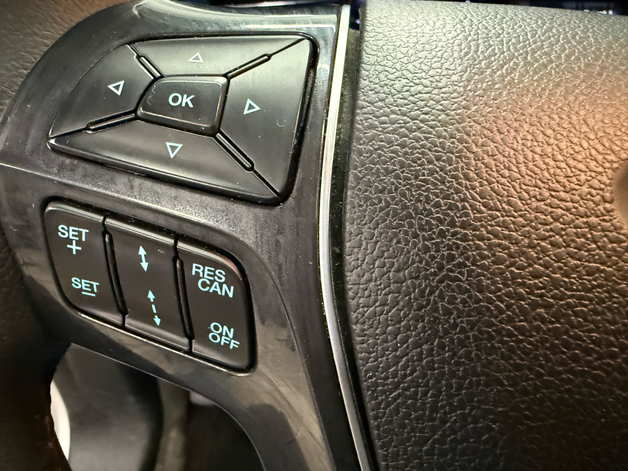 Ford Explorer Limited 4WD 2018