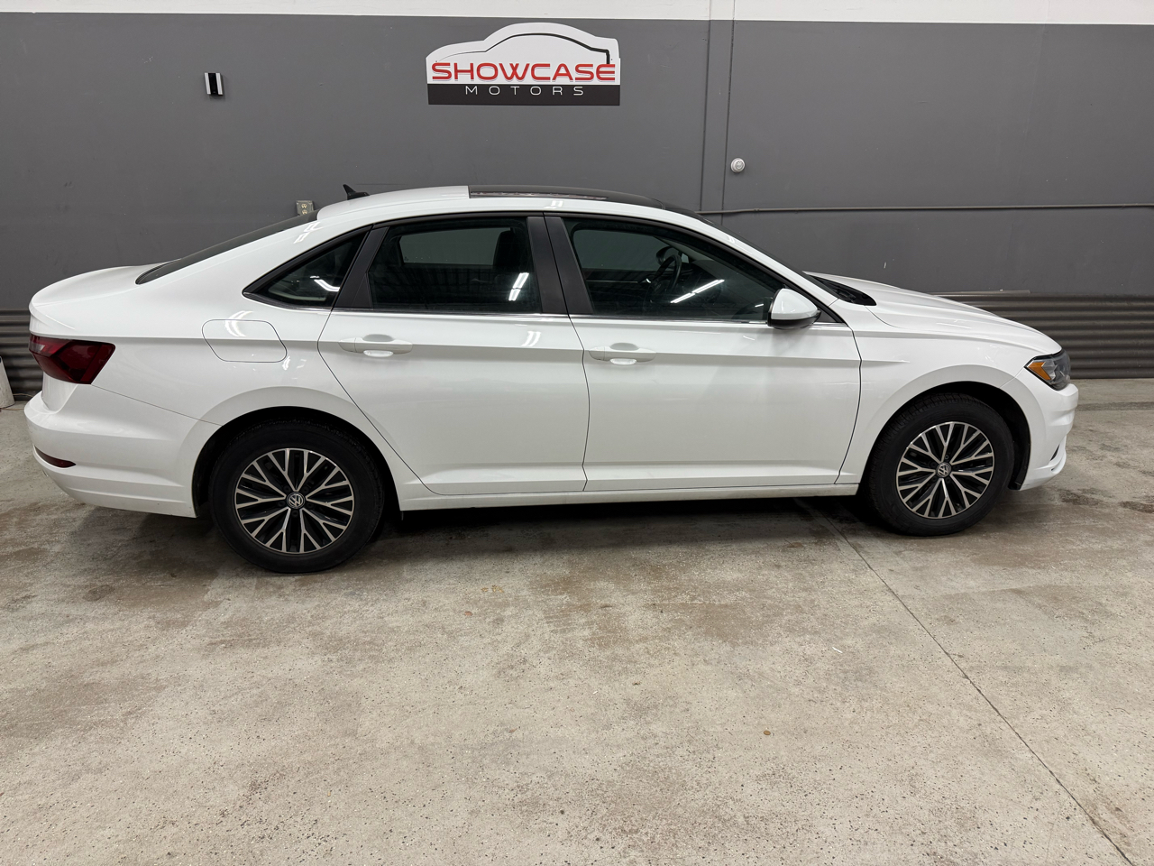 Volkswagen Jetta 1.4T S 8A 2020