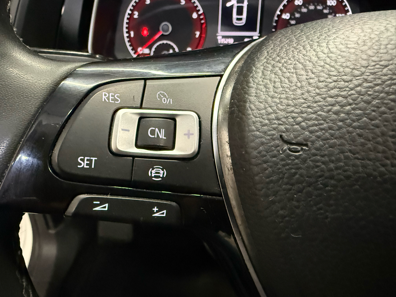 Volkswagen Jetta 1.4T S 8A 2020