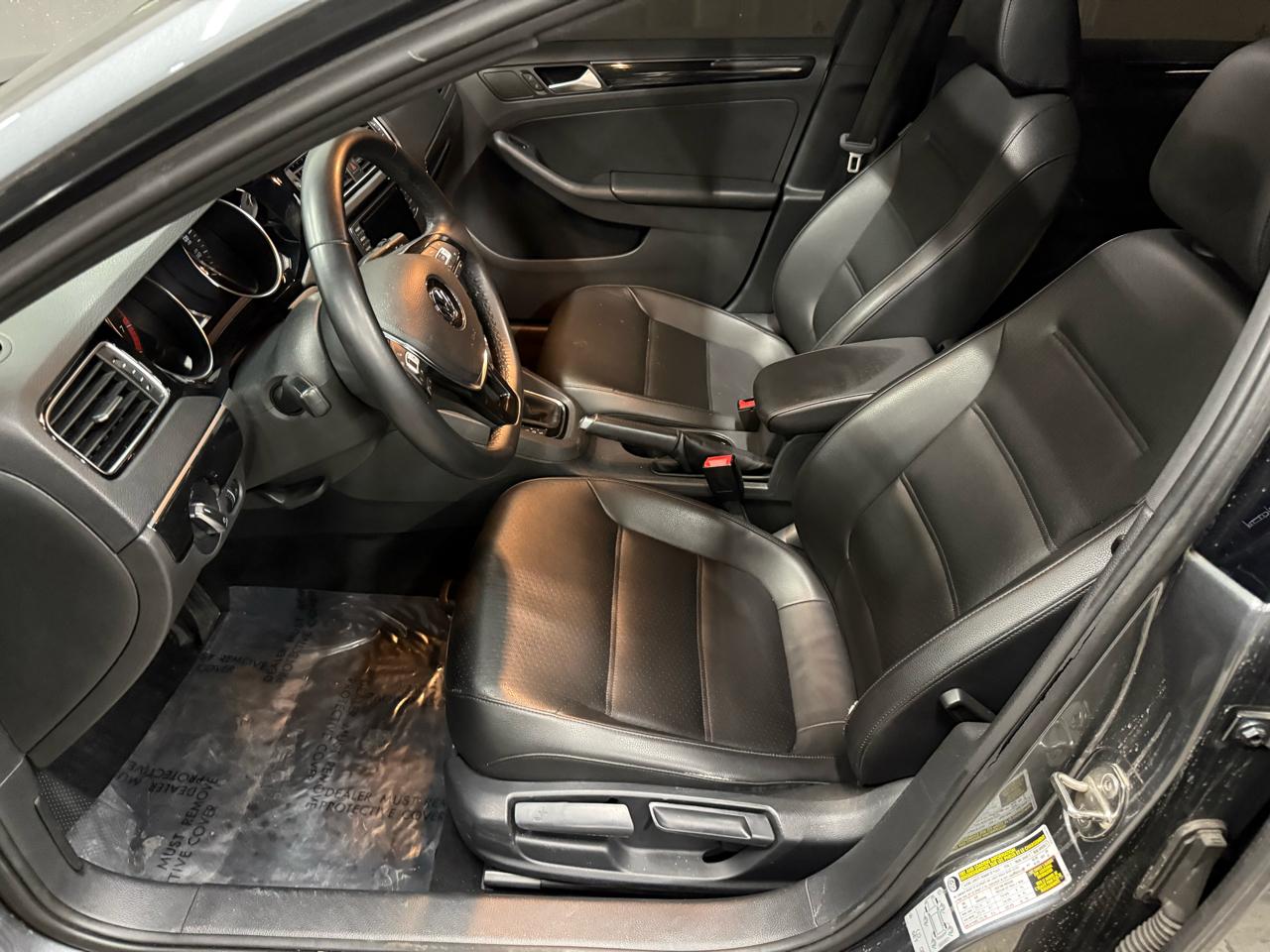 Volkswagen Jetta Sport 6A 2018