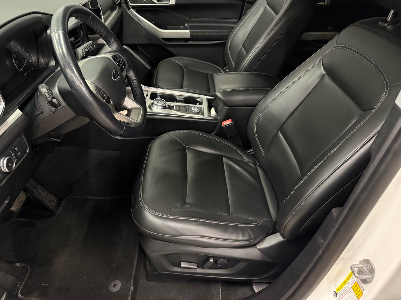 Ford Explorer XLT AWD 2022