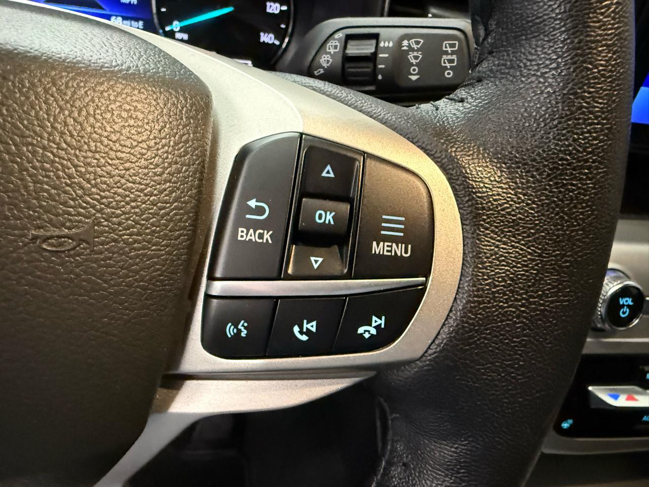 Ford Explorer XLT AWD 2022