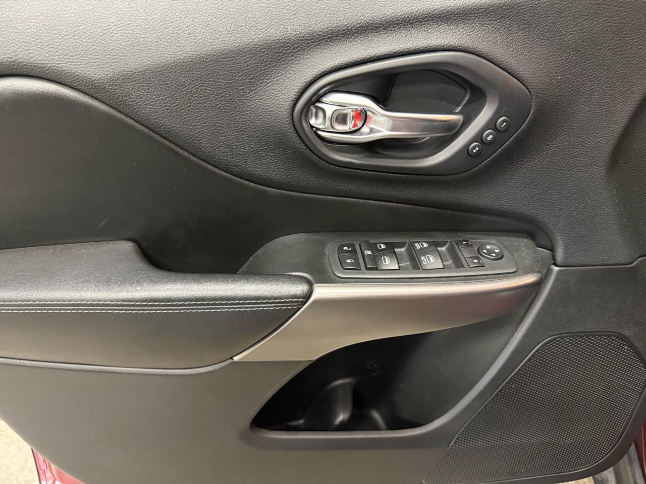 Jeep Cherokee Limited 4WD 2019
