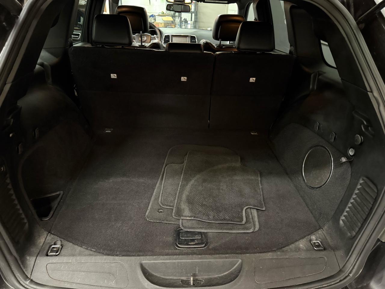 Jeep Grand Cherokee Altitude 4x4 2015