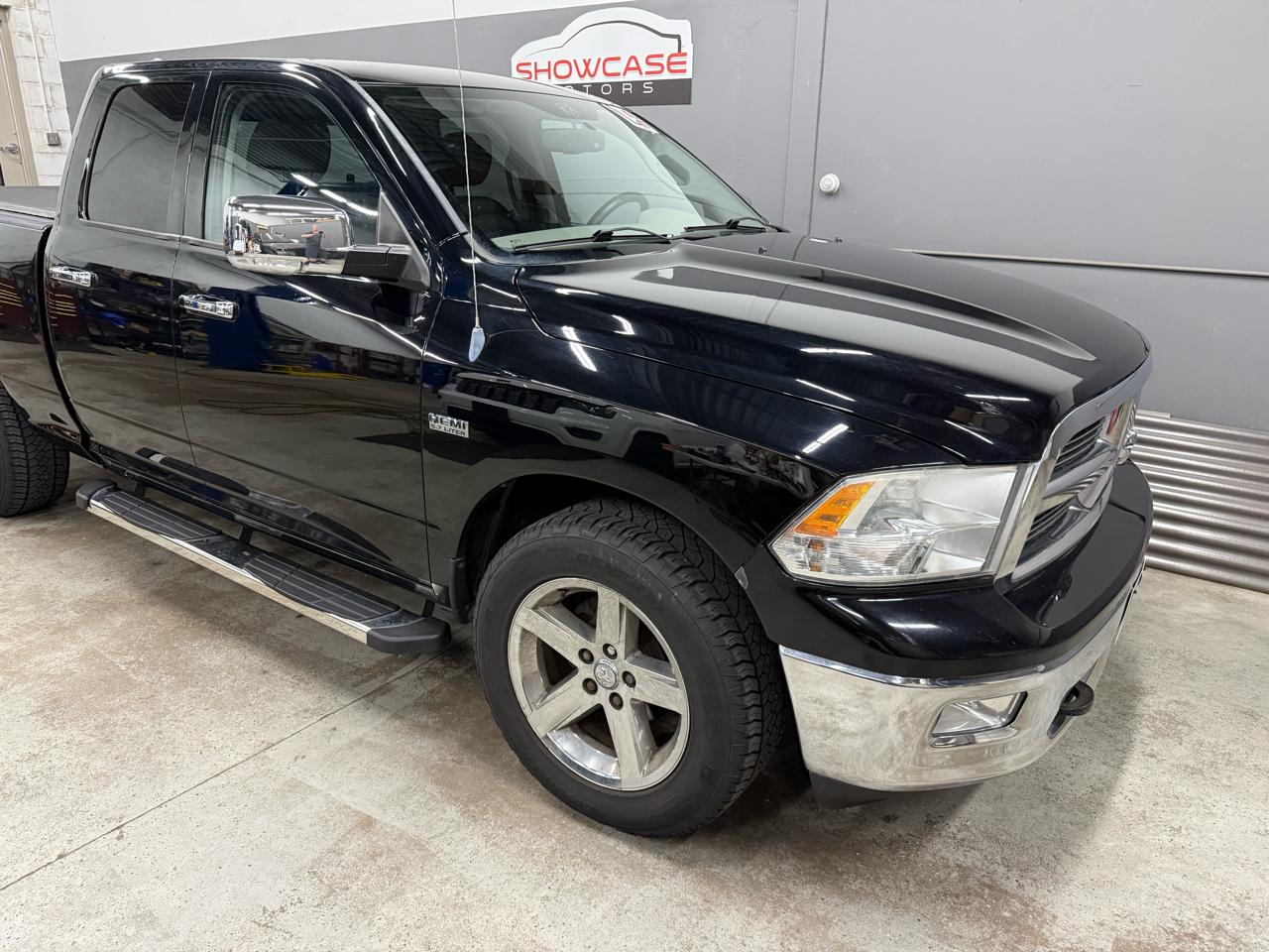 RAM 1500 SLT Quad Cab 4WD 2012