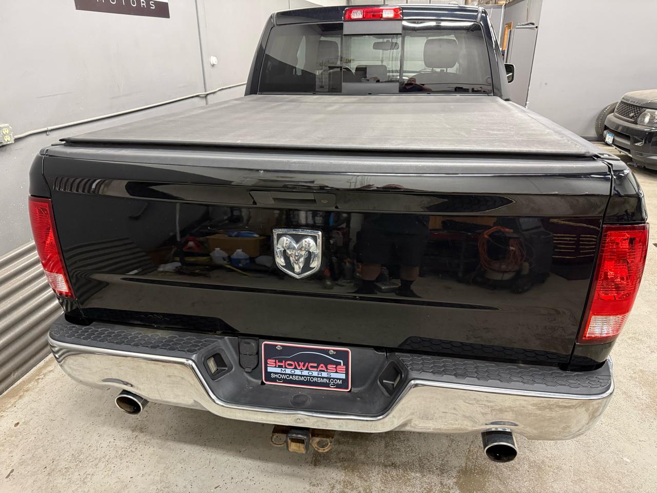 RAM 1500 SLT Quad Cab 4WD 2012