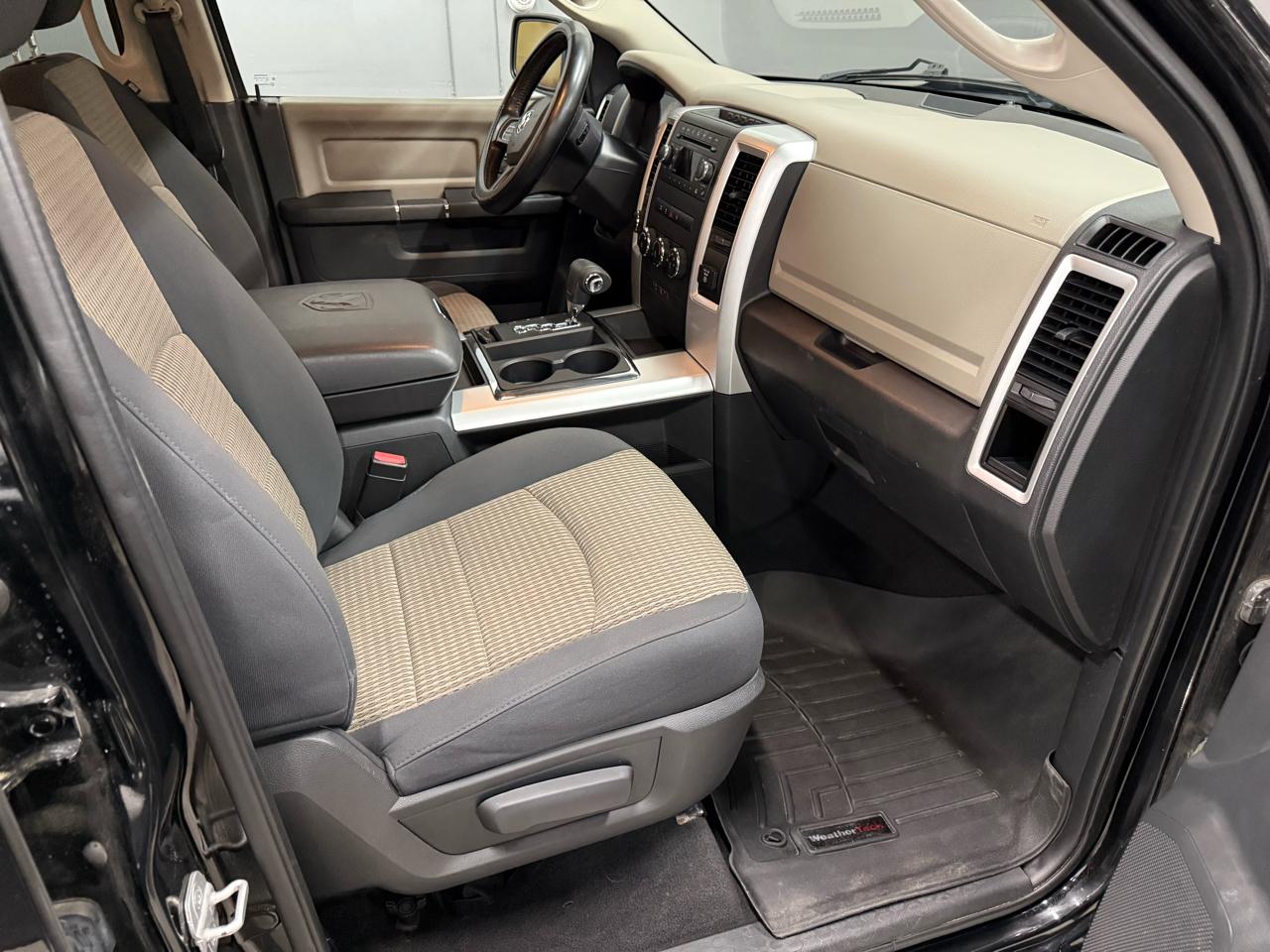 RAM 1500 SLT Quad Cab 4WD 2012