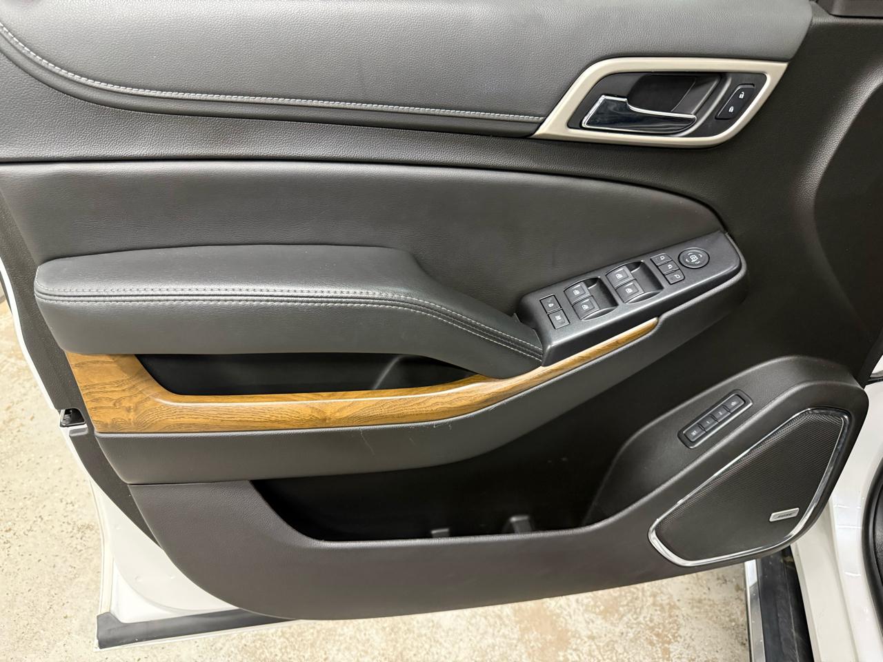 GMC Yukon Denali 4WD 2019