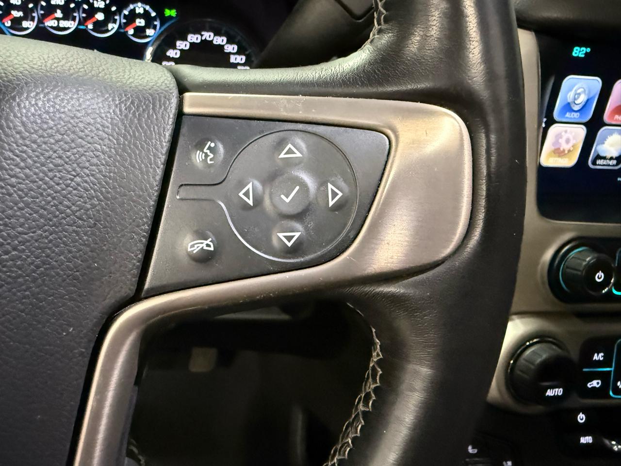 GMC Yukon Denali 4WD 2019