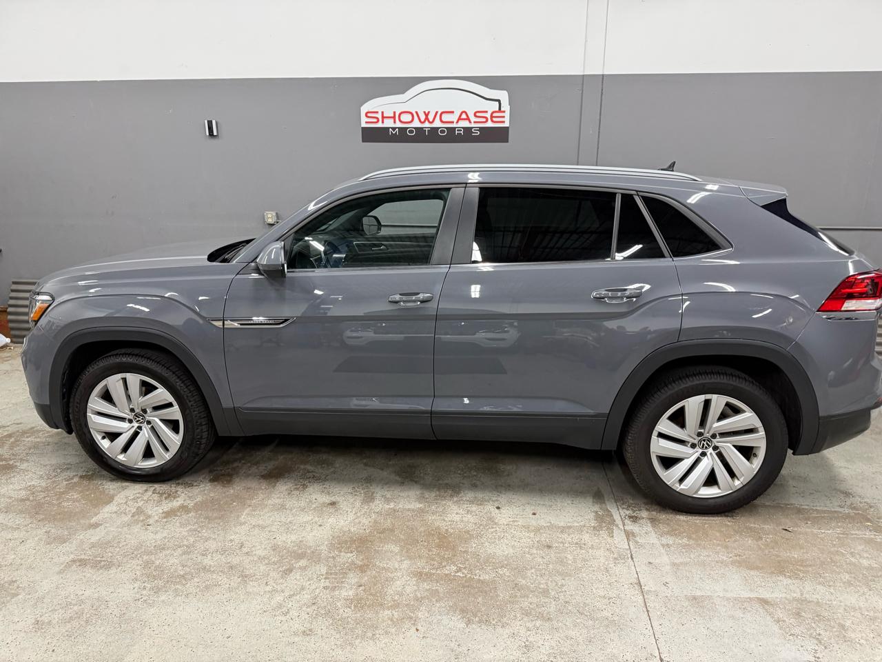 Volkswagen Atlas Cross Sport SE w/Technology 4MOTION 2020
