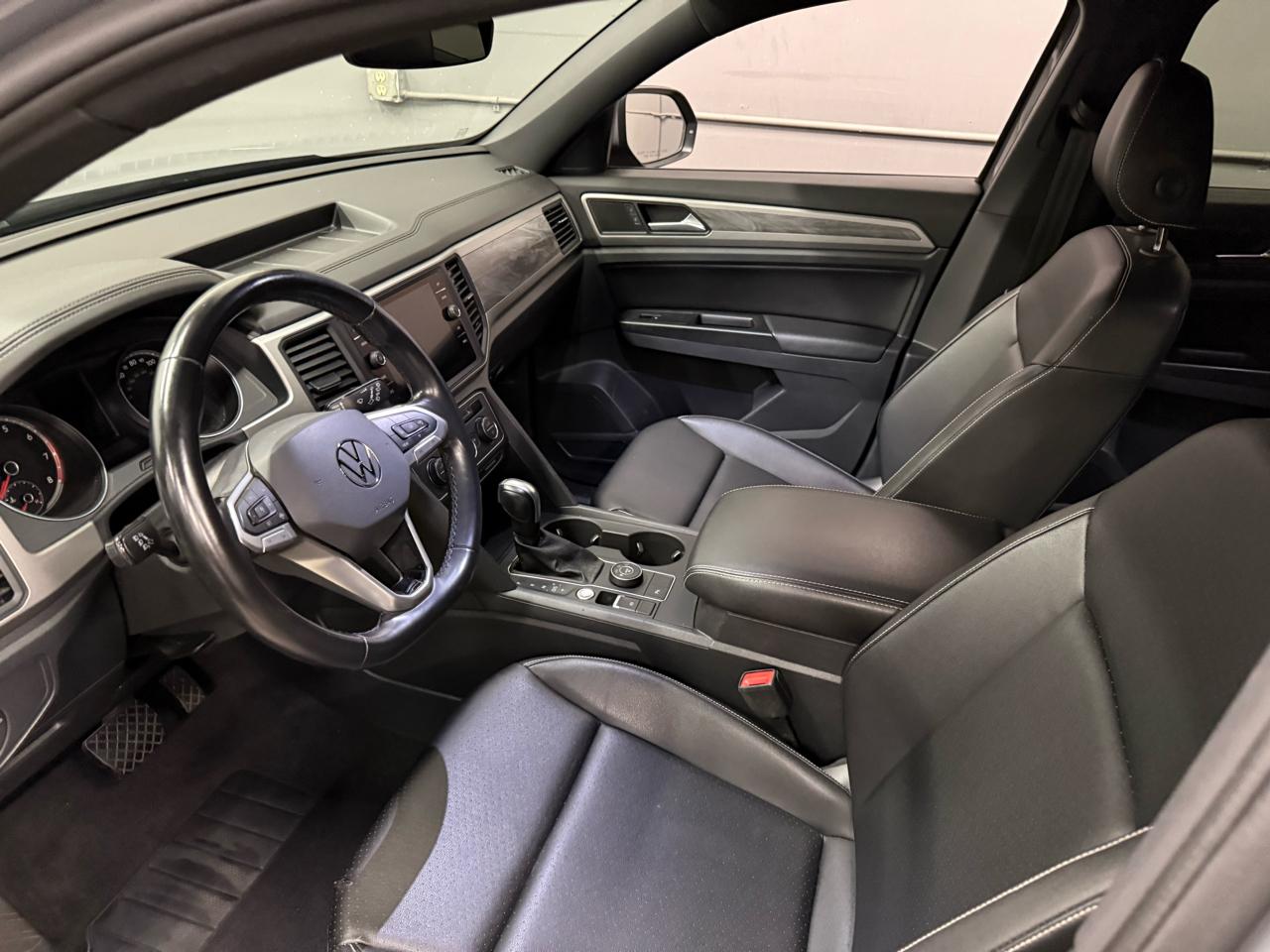 Volkswagen Atlas Cross Sport SE w/Technology 4MOTION 2020