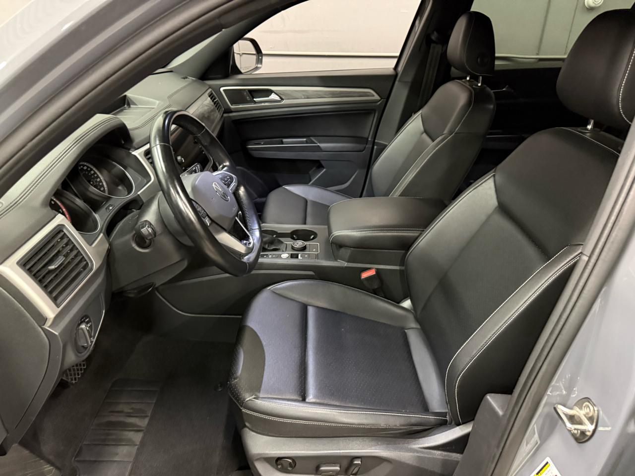 Volkswagen Atlas Cross Sport SE w/Technology 4MOTION 2020