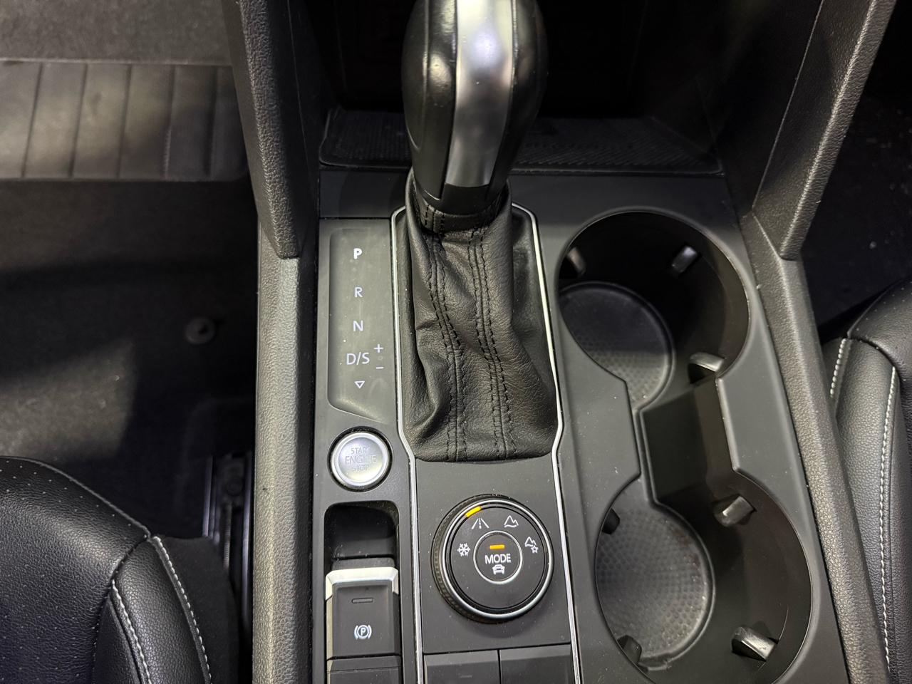 Volkswagen Atlas Cross Sport SE w/Technology 4MOTION 2020