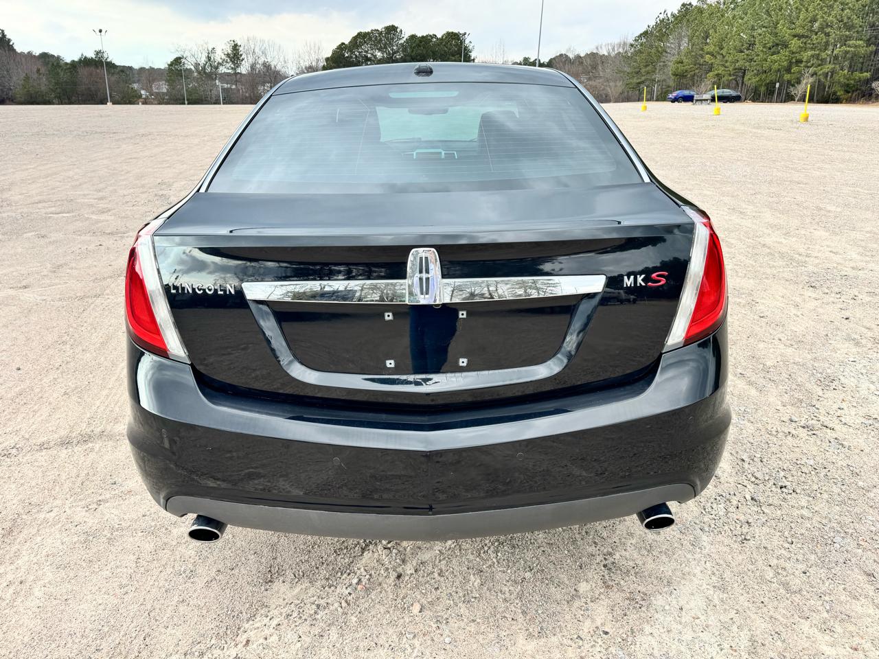 Lincoln MKS 3.5L with EcoBoost AWD 2010