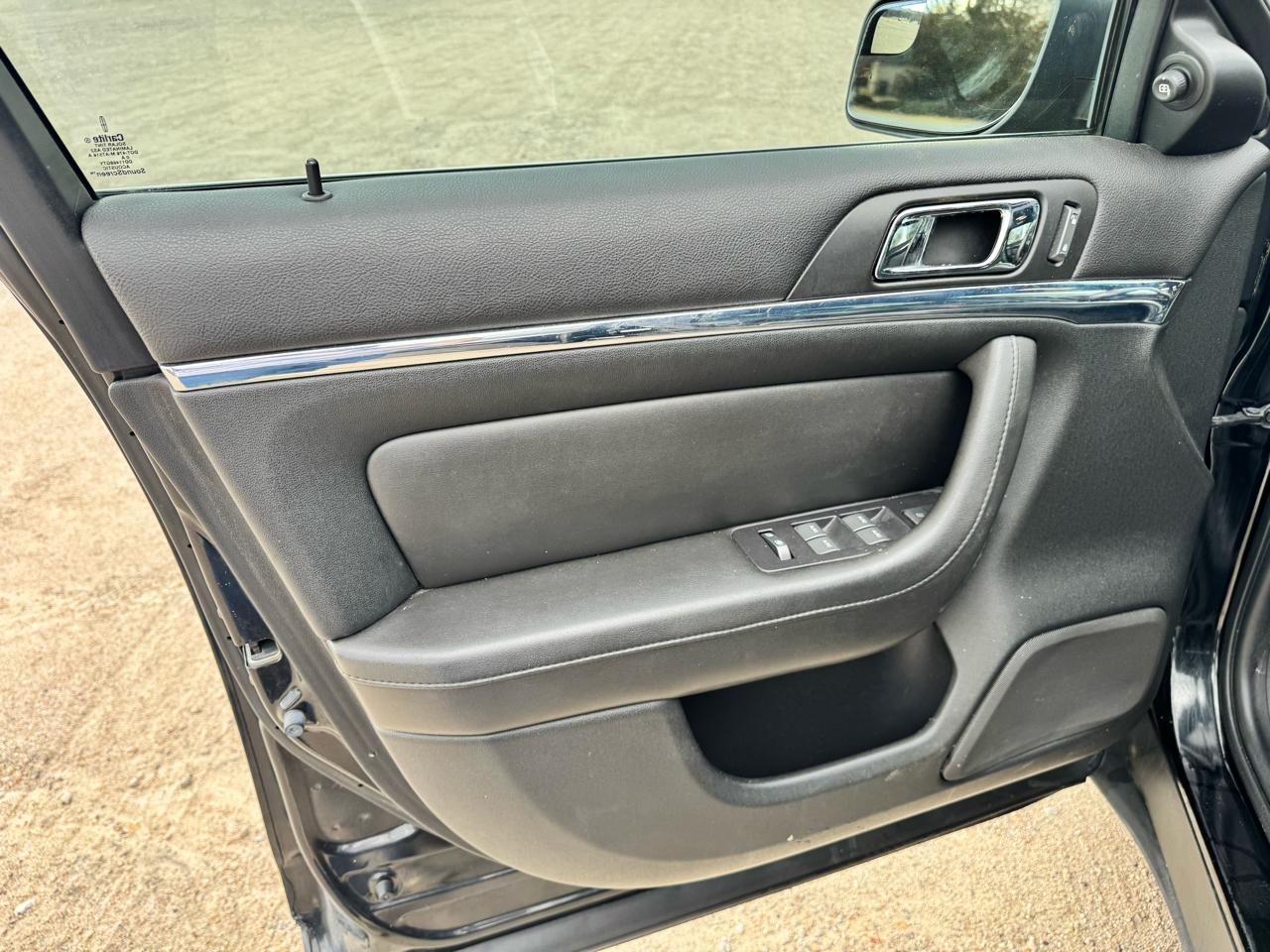 Lincoln MKS 3.5L with EcoBoost AWD 2010