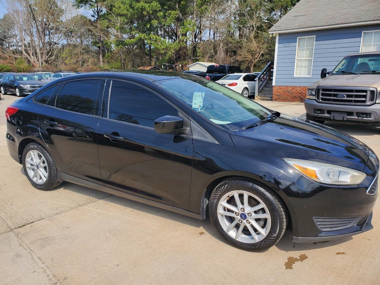 Ford Focus SE Sedan 2018