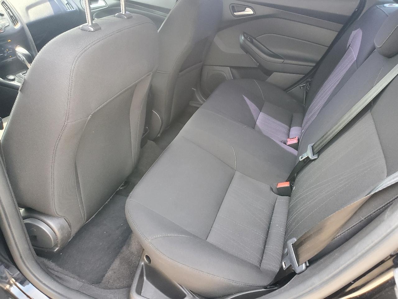 Ford Focus SE Sedan 2018