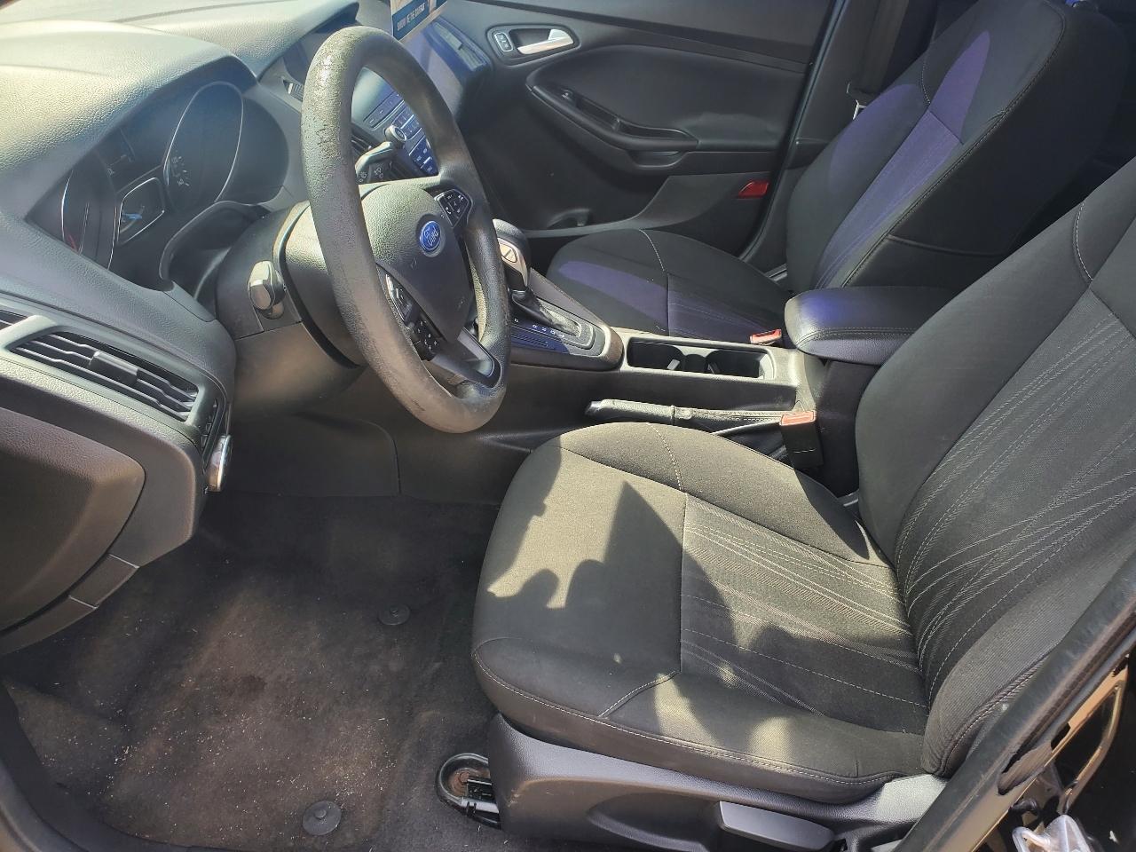 Ford Focus SE Sedan 2018